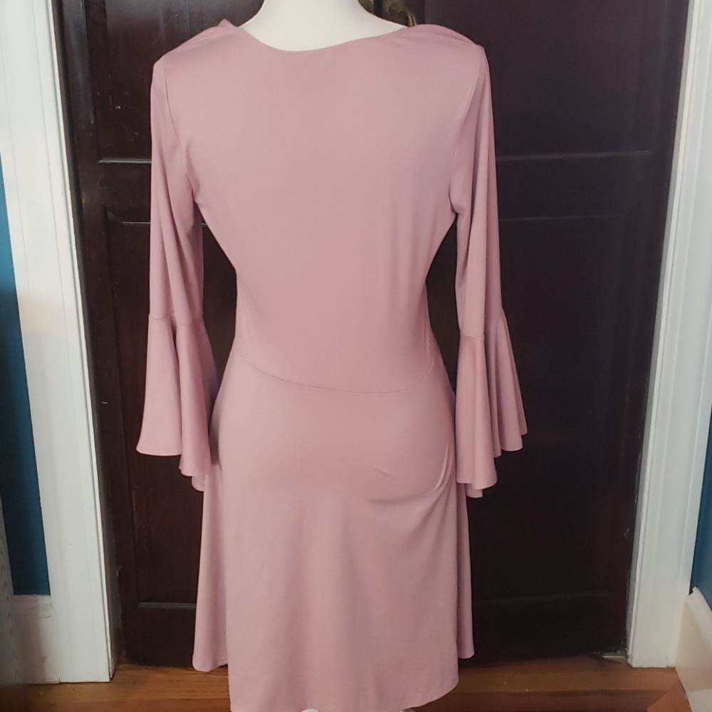 Socialite Dress - Picture 2 of 4